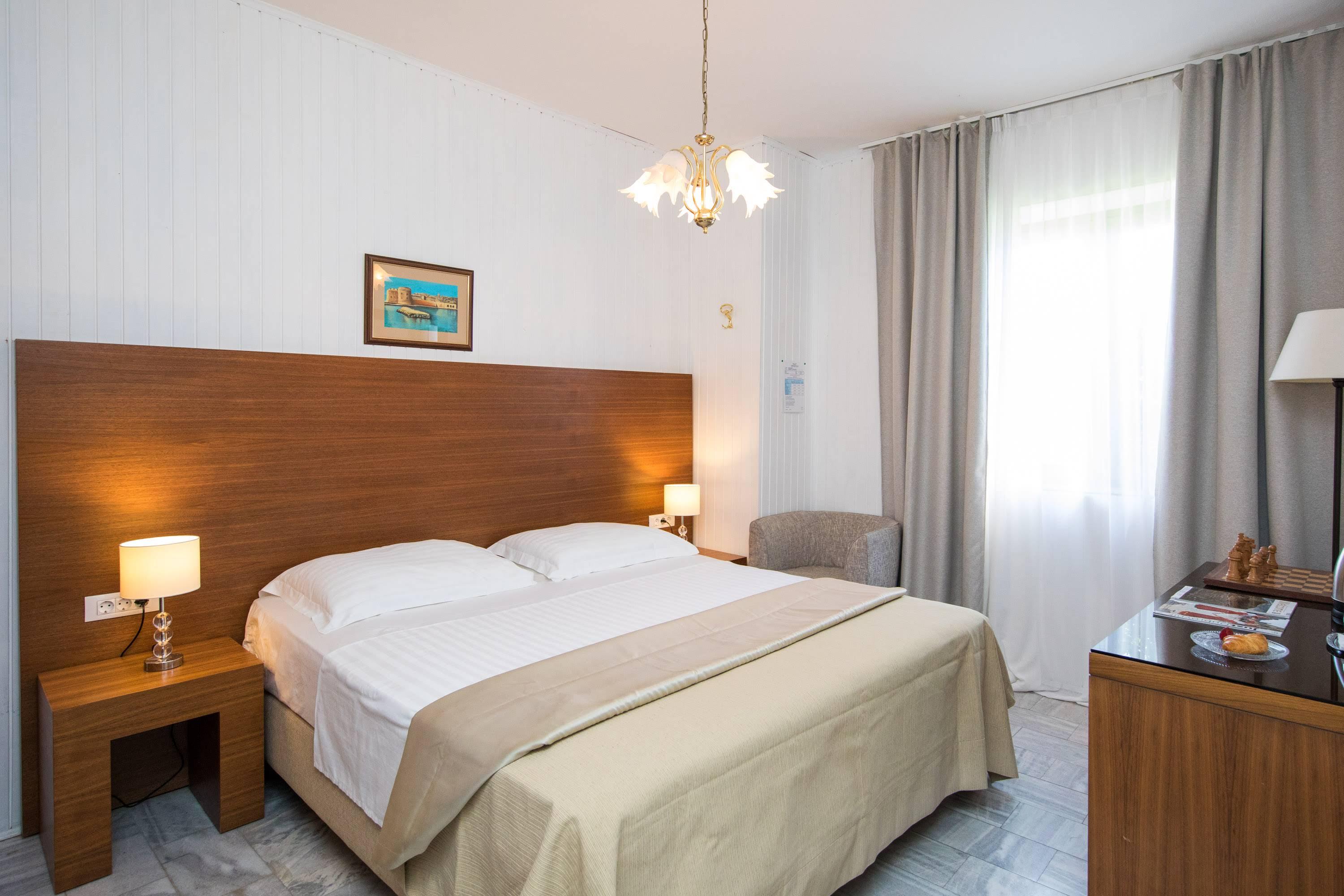 Guest House J&J Zaton  Extérieur photo