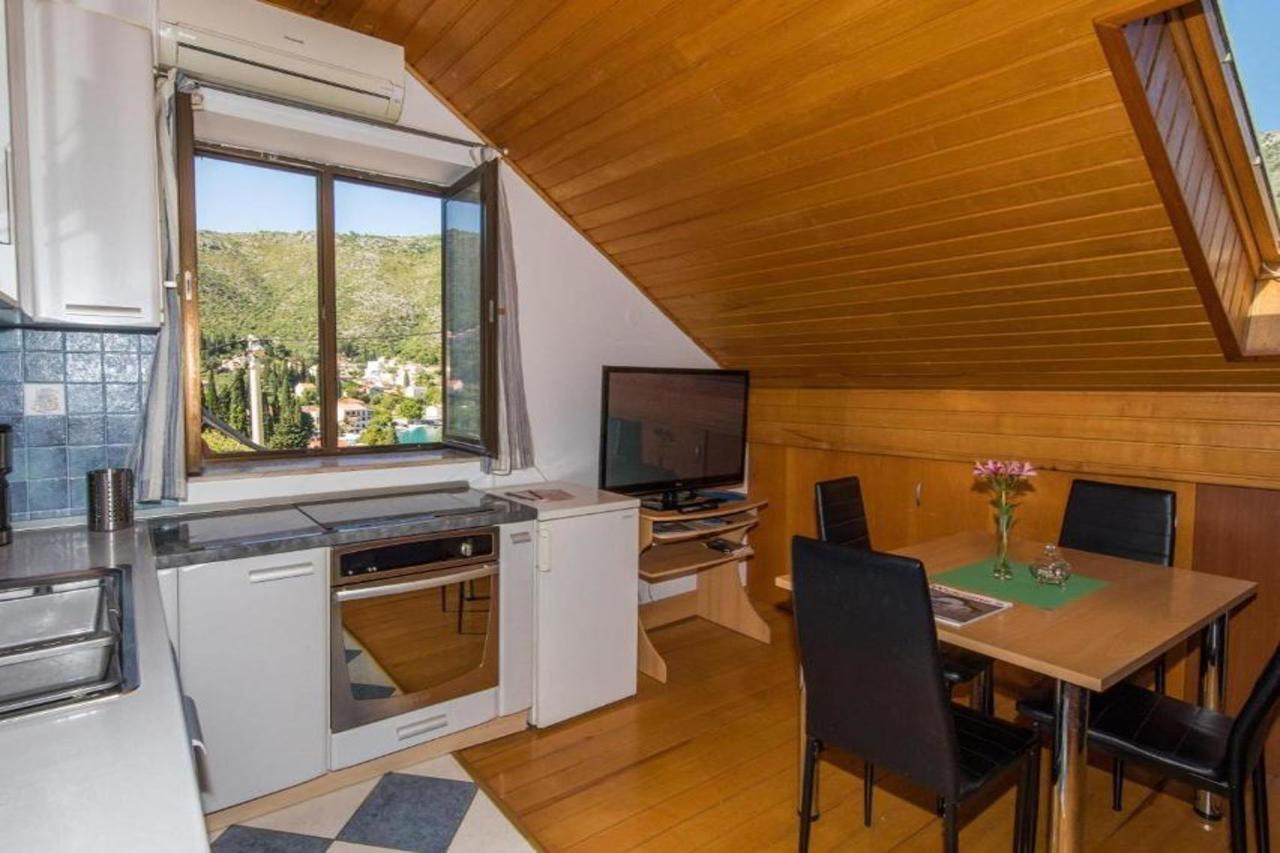 Guest House J&J Zaton  Extérieur photo